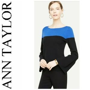 Ann Taylor Bell Long Sleeve Colorblock‎ Sweater Top Black Blue Size Small